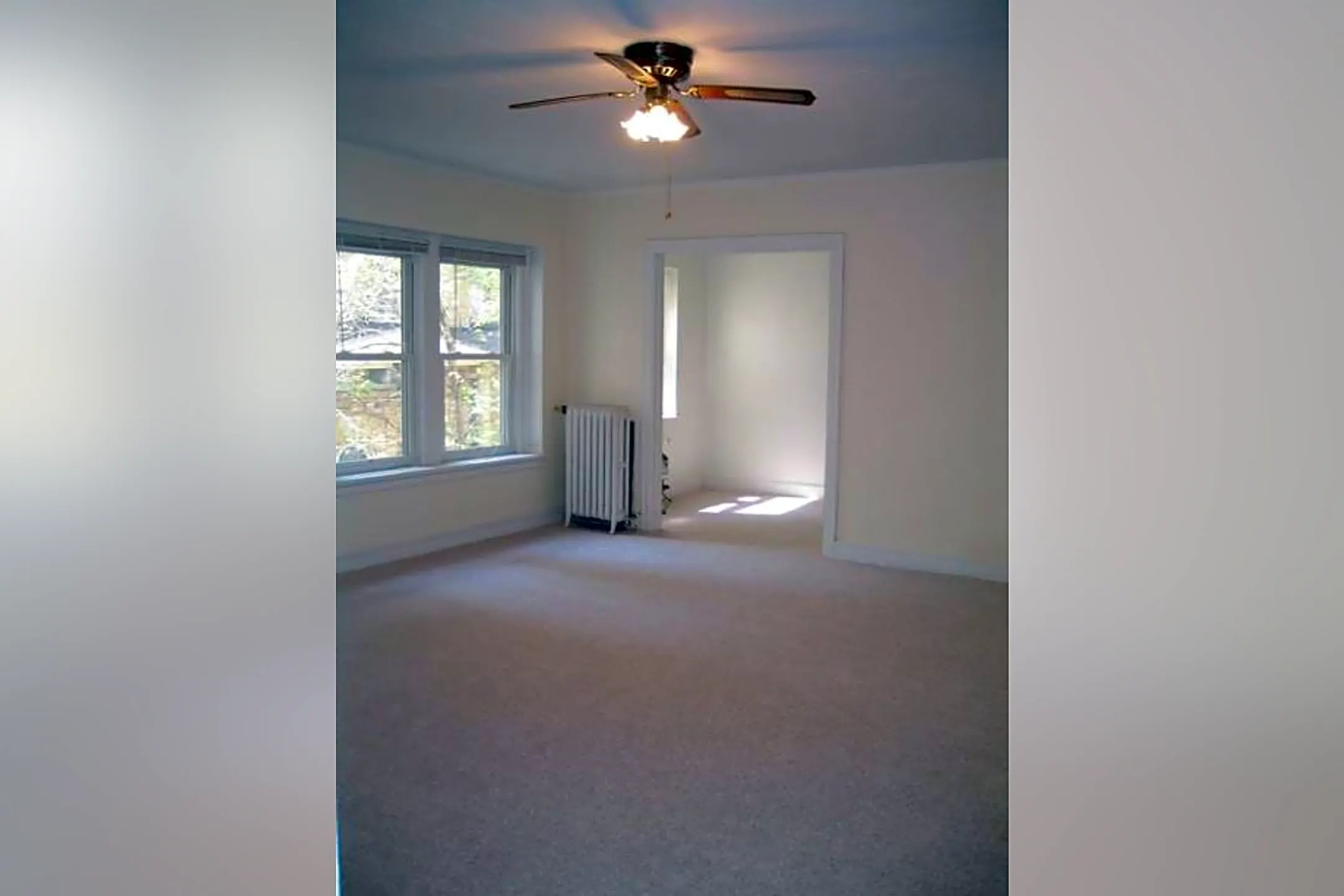 Loring Grove 125 Oak Grove St Minneapolis, MN Apartments for Rent