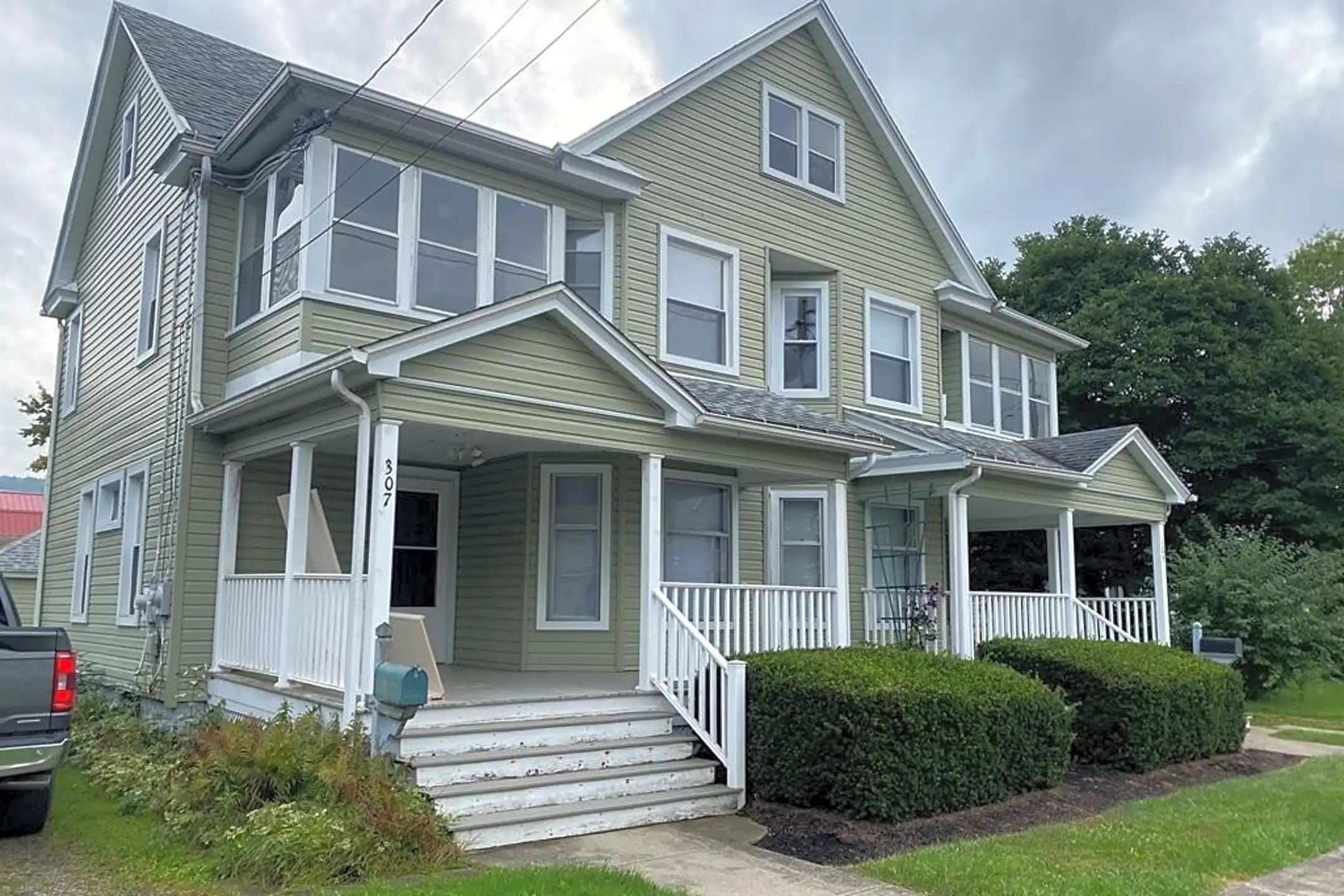 307 Olive St Apartments Sayre, PA 18840