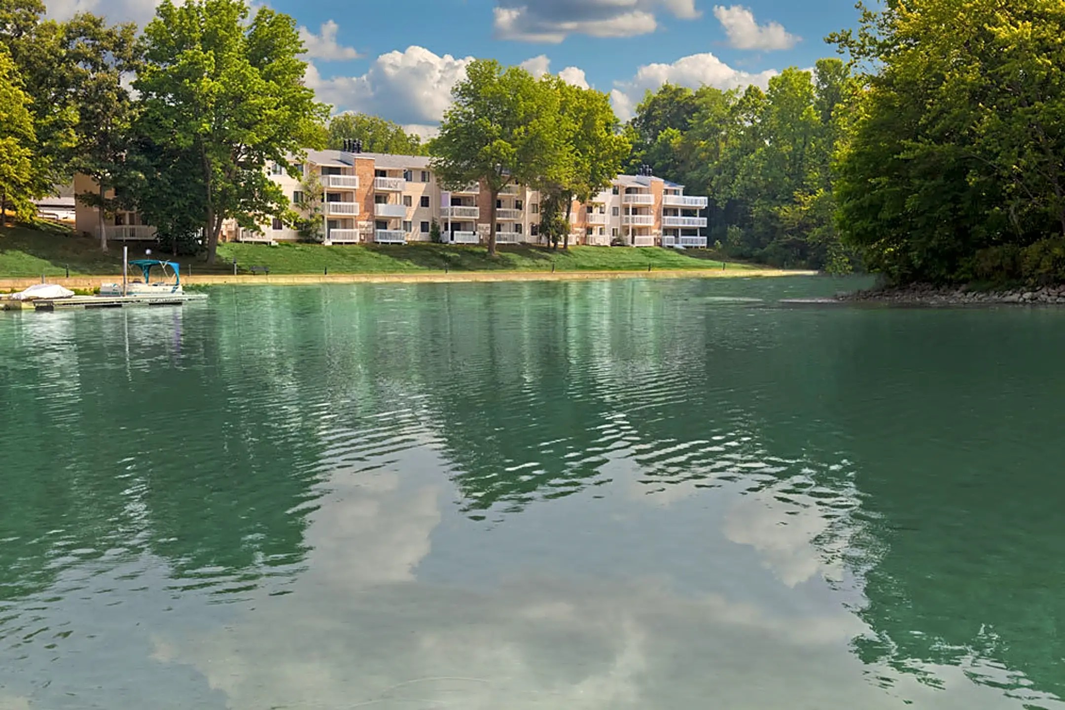 Harbour Town Apartments on Morse Lake 401 Harbourtown Dr