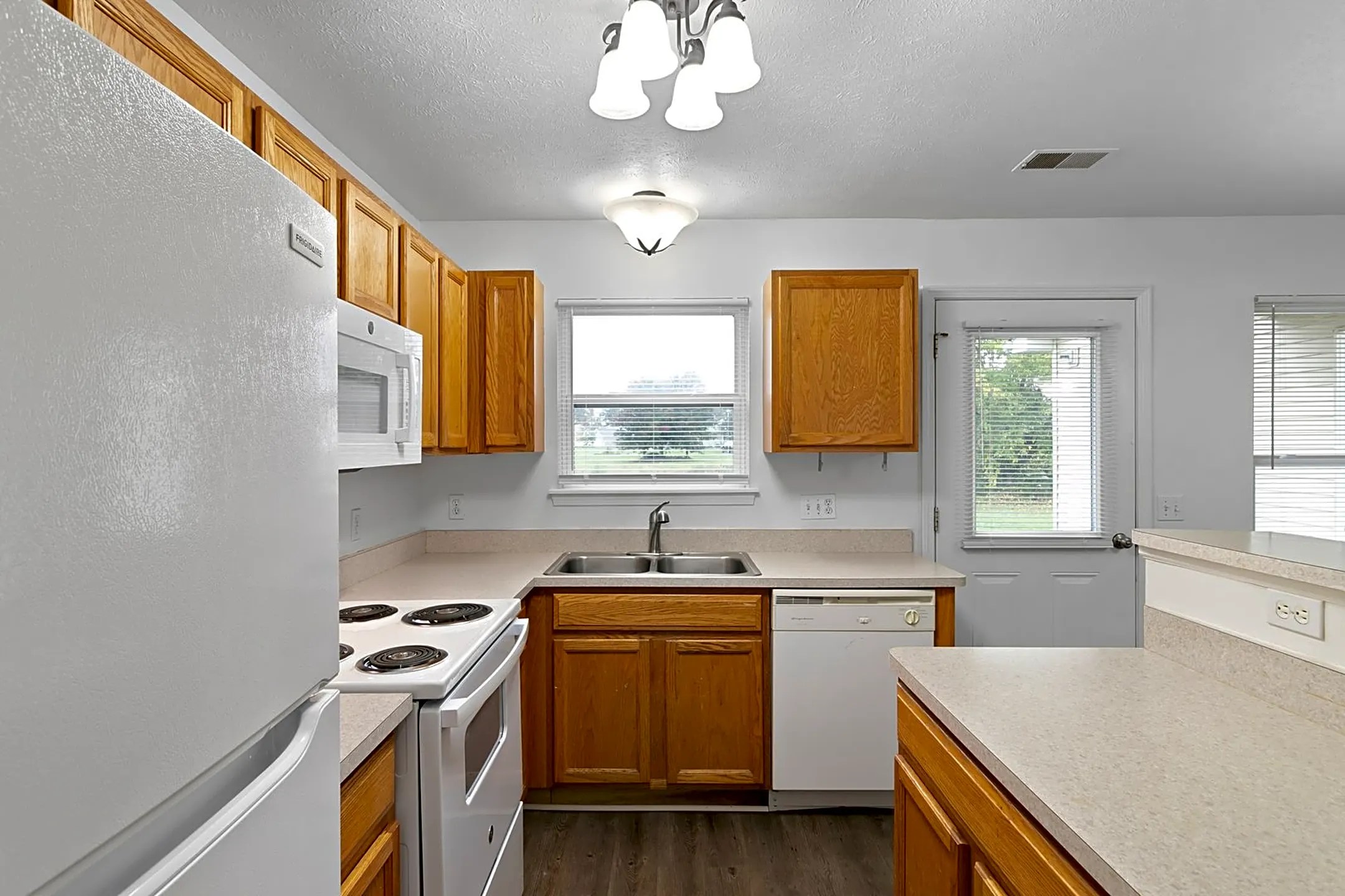 711 Cattail Ln Pinckney, MI Houses for Rent Rent.