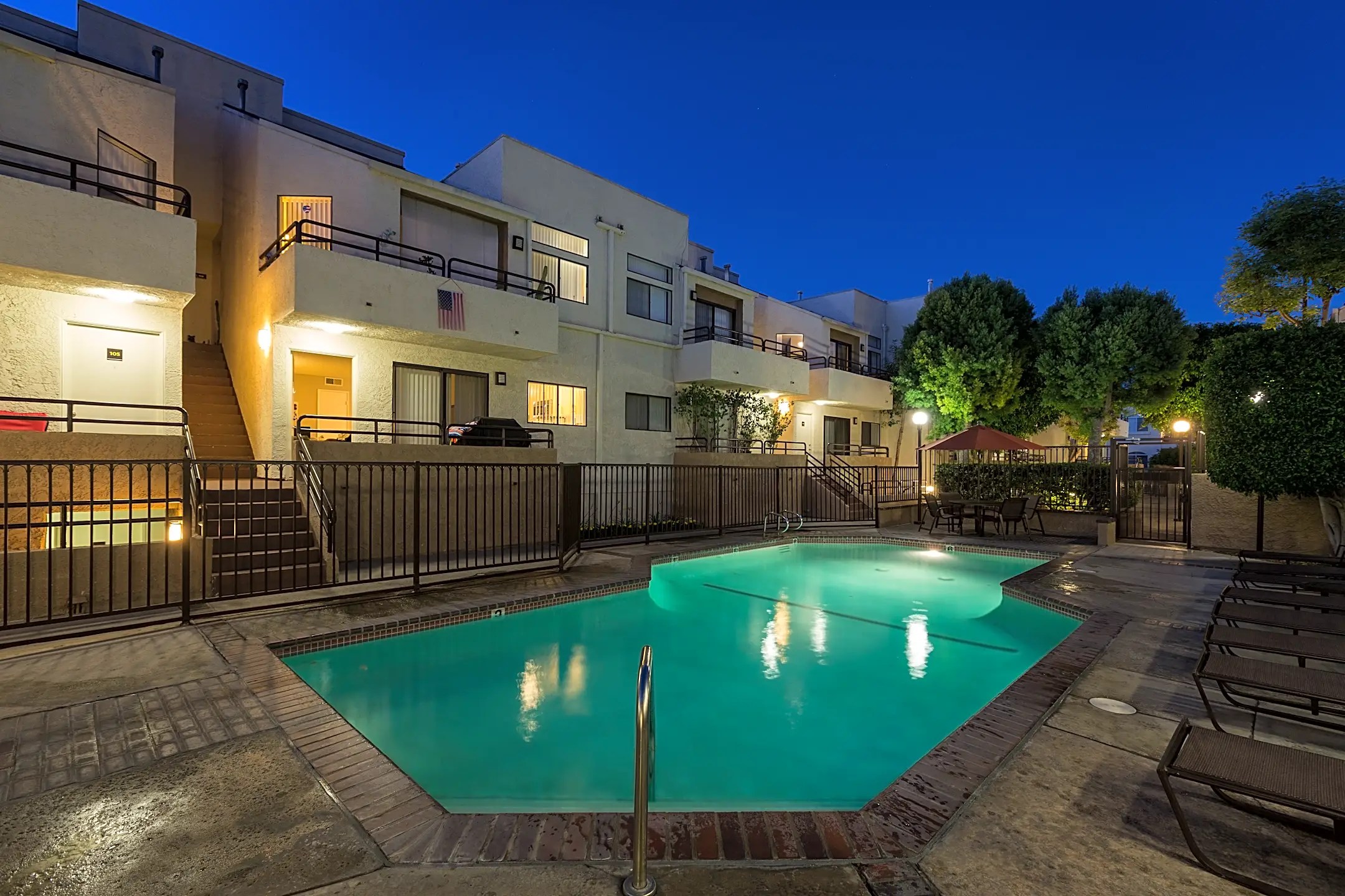 NMS Northridge Apartments Near CSUN 9700 Zelzah Ave Northridge, CA