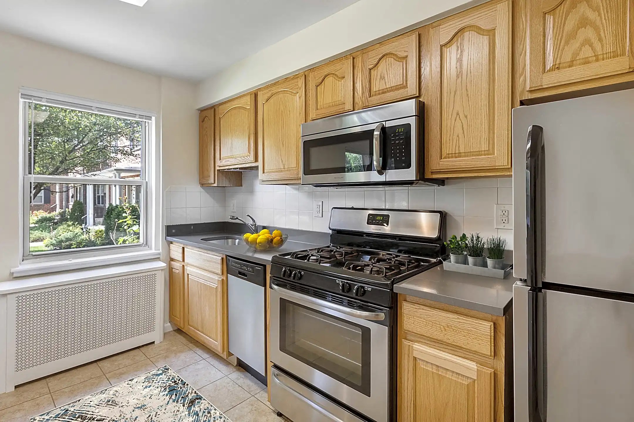 Lakeview Apartments 96 Lakeview Ave Leonia, NJ Apartments for Rent