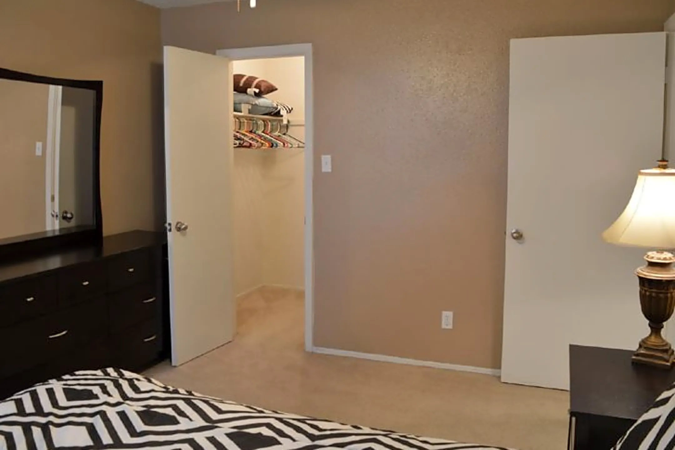 Windtree Apartment Homes Midland, TX 79707