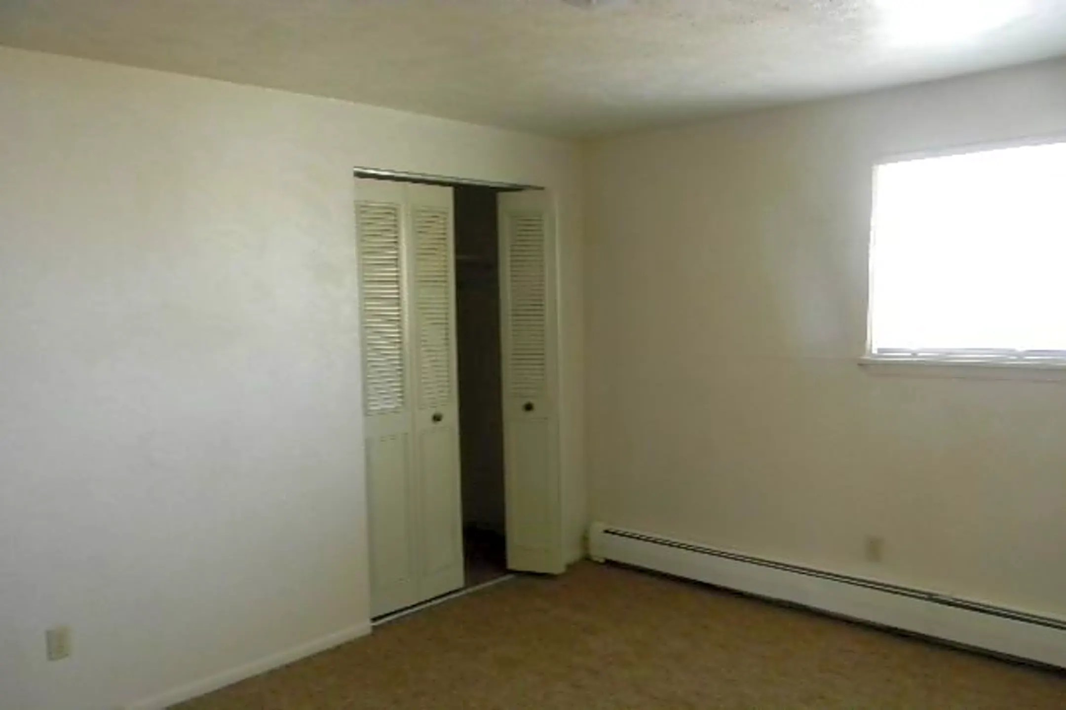 185 Monroe Ave 185 Monroe Ave unit A Green River, WY Houses for Rent Rent.