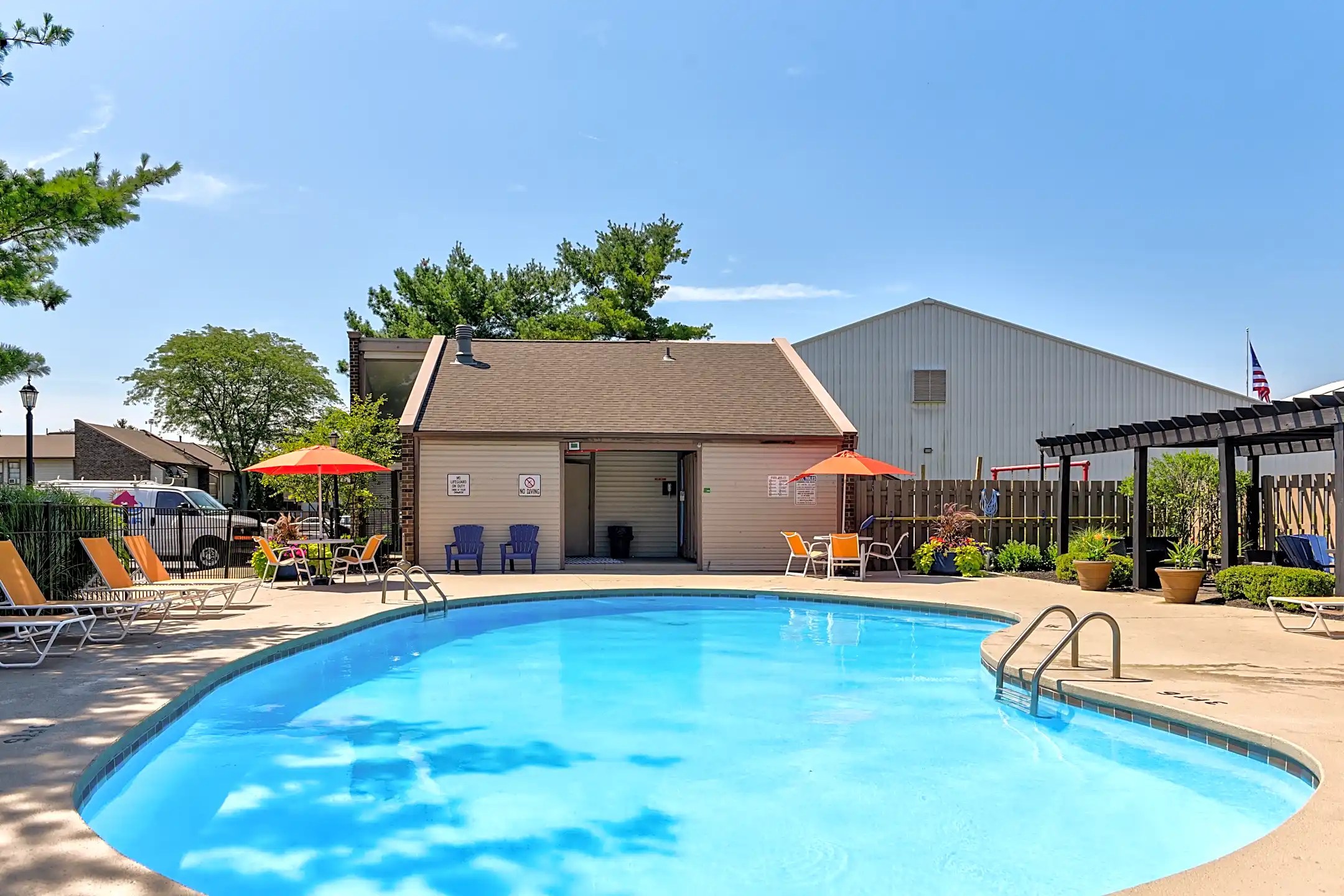 Barrington Square Apartments Columbus, OH 43229