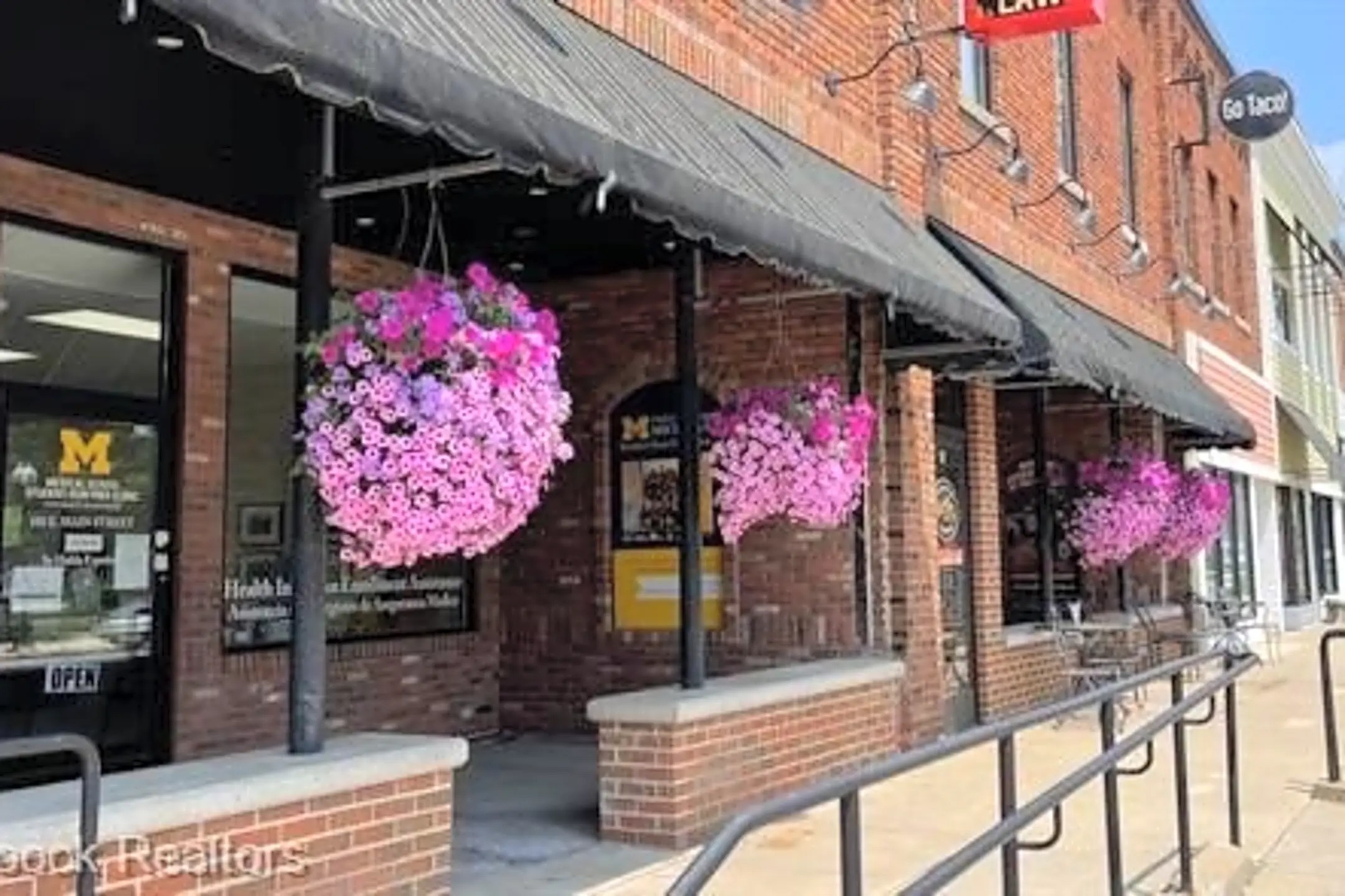 107 E Main St Pinckney, MI Condos for Rent Rent.