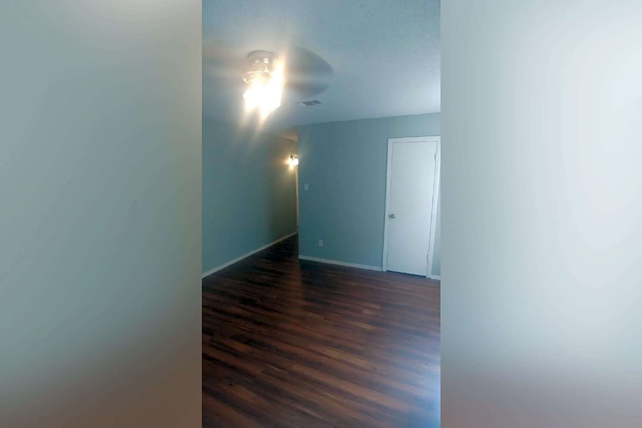 Circle K Apartments Hempstead, TX 77445