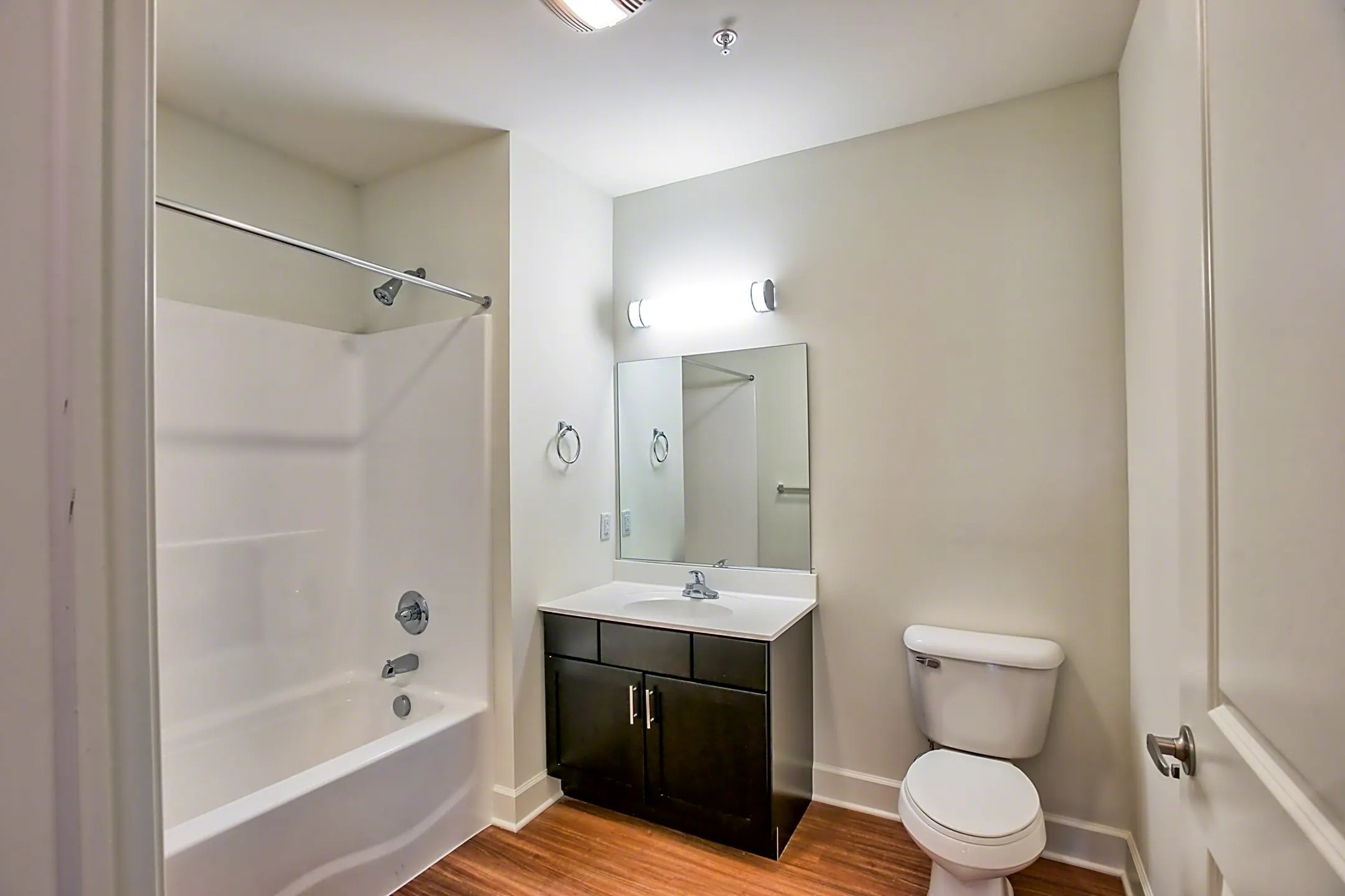 Iroquois Village Apartments 9 Alvino Way Niskayuna, NY Apartments