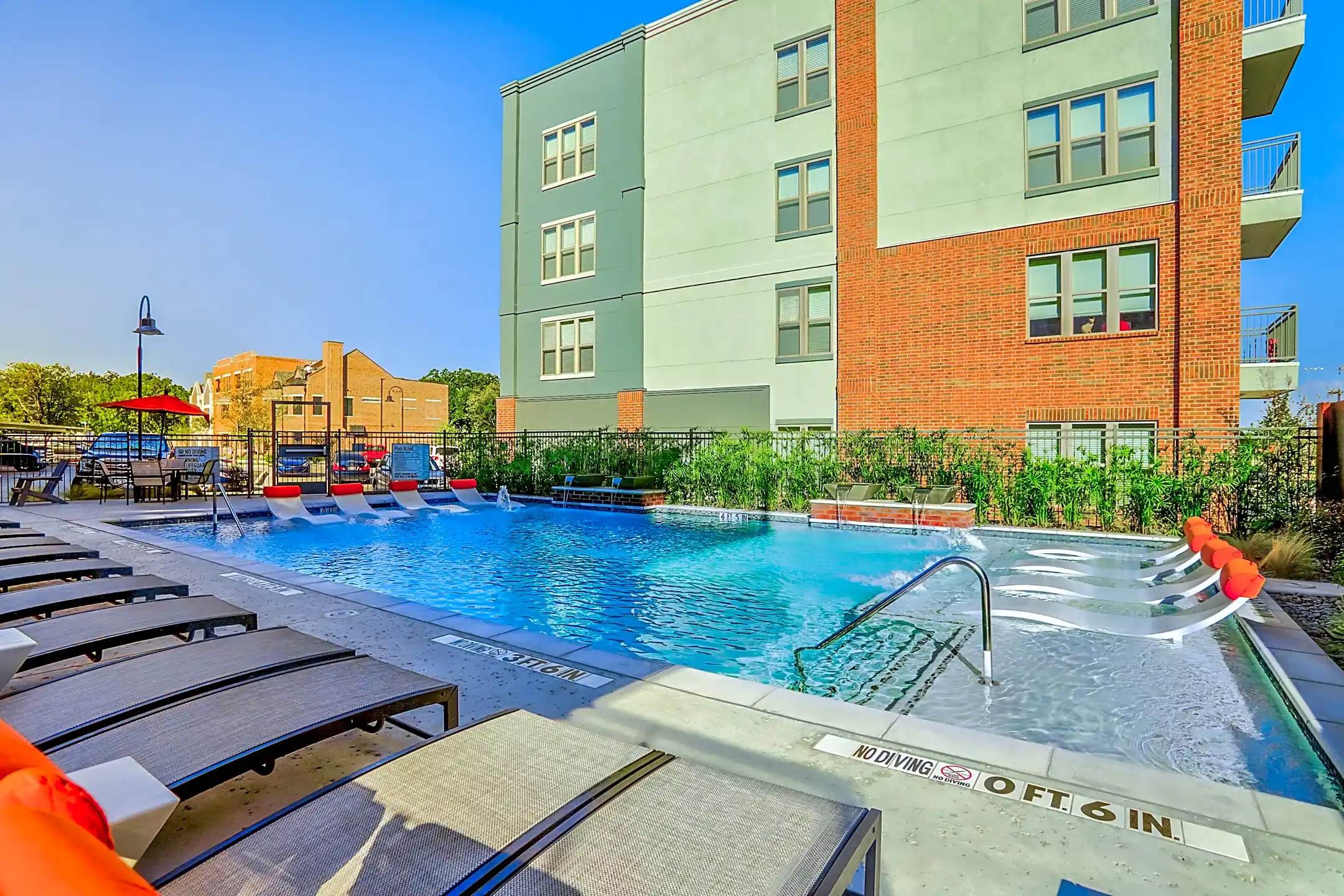 Two99 Monroe Apartments Roanoke, TX 76262