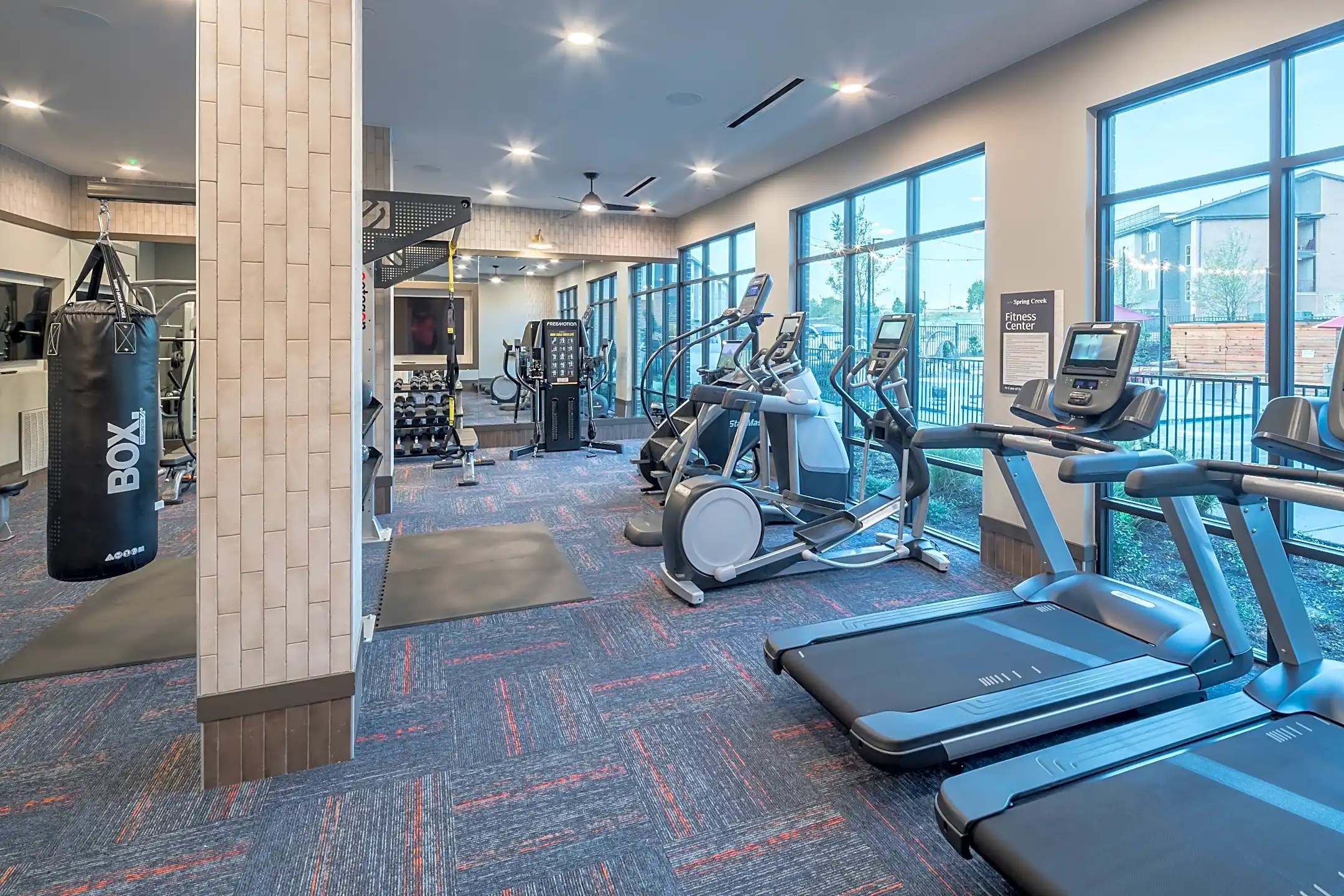 Alta Spring Creek 6310 Naaman Forest Blvd Garland, TX Apartments