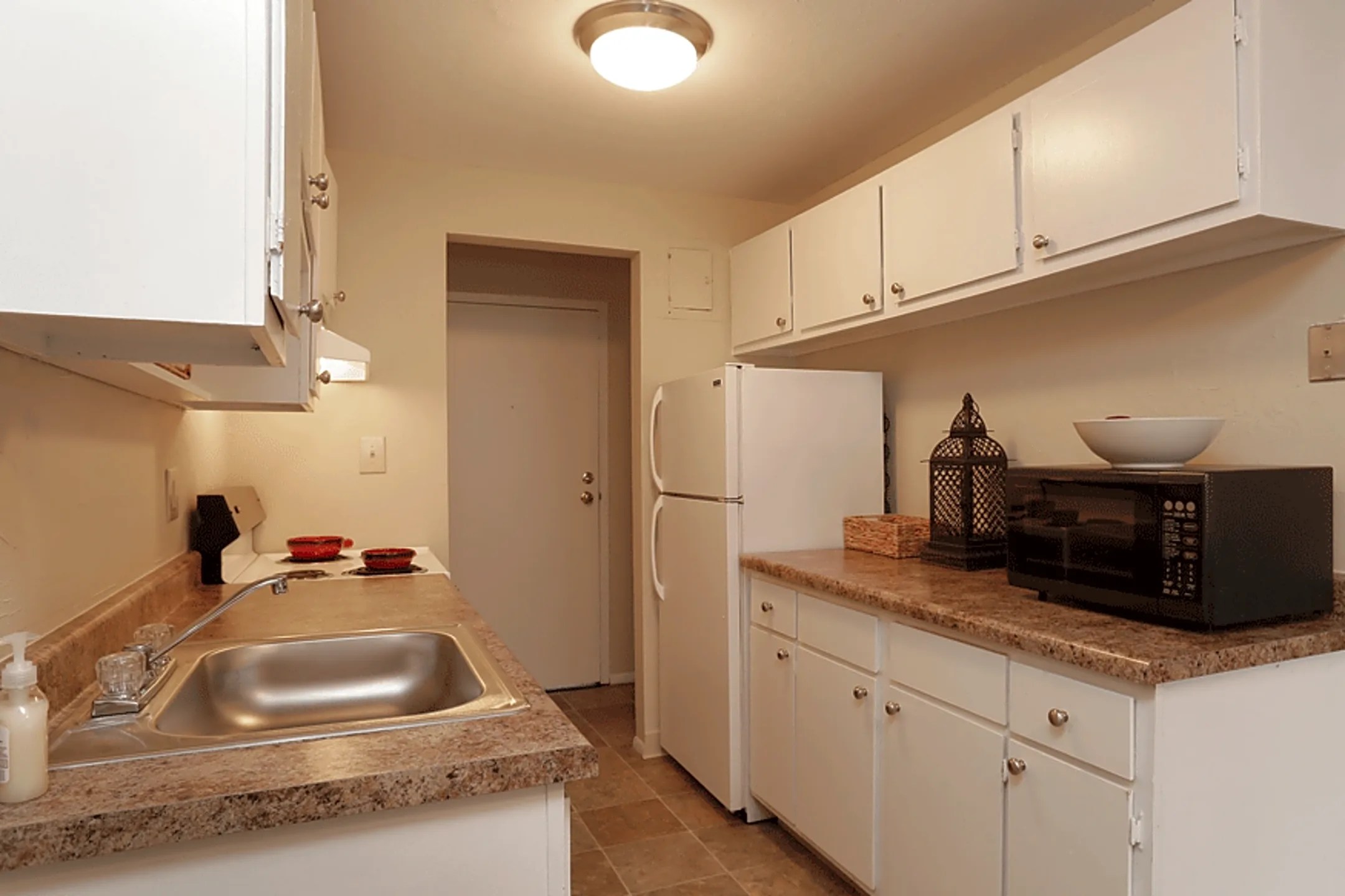 Loganberry Ridge 26720 Whiteway Dr Cleveland, OH Apartments for