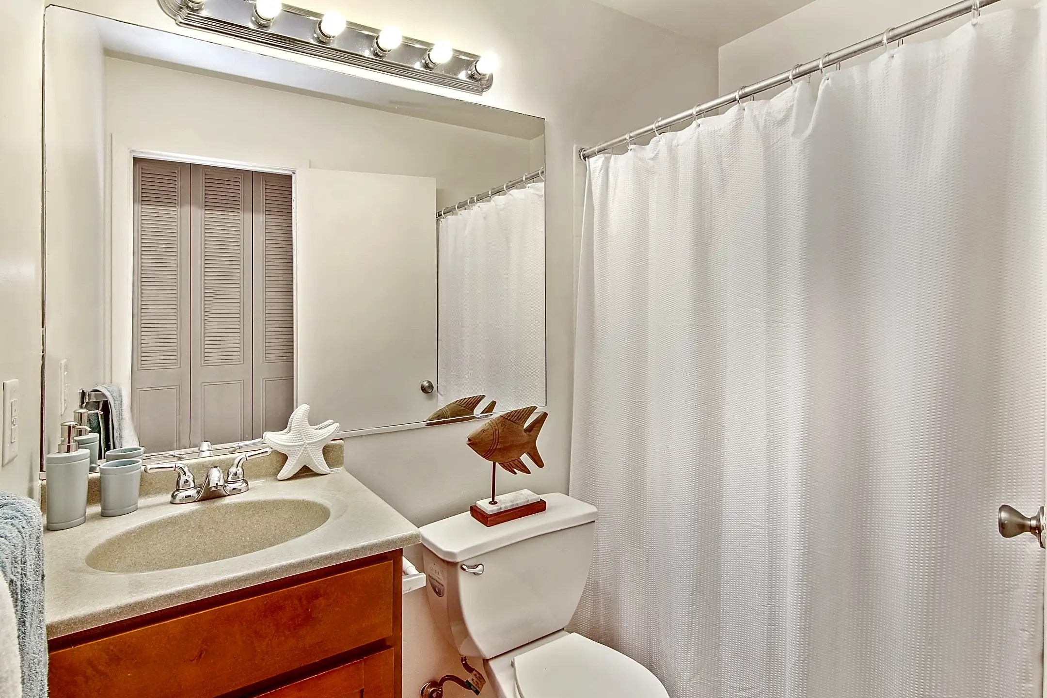 RiverStone Apartments Bolingbrook, IL 60440