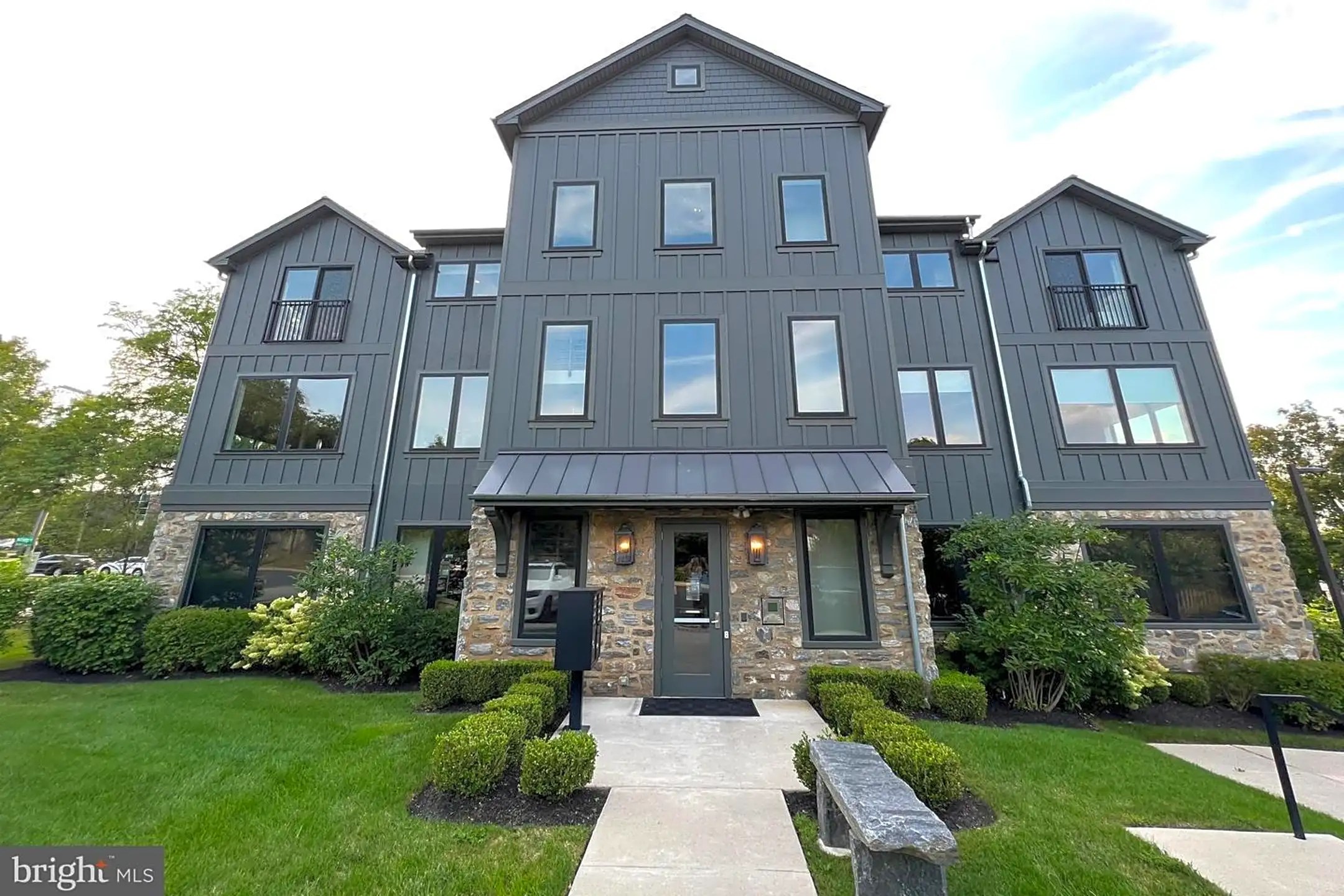 1300 Bethlehem Pike Houses Flourtown, PA 19031