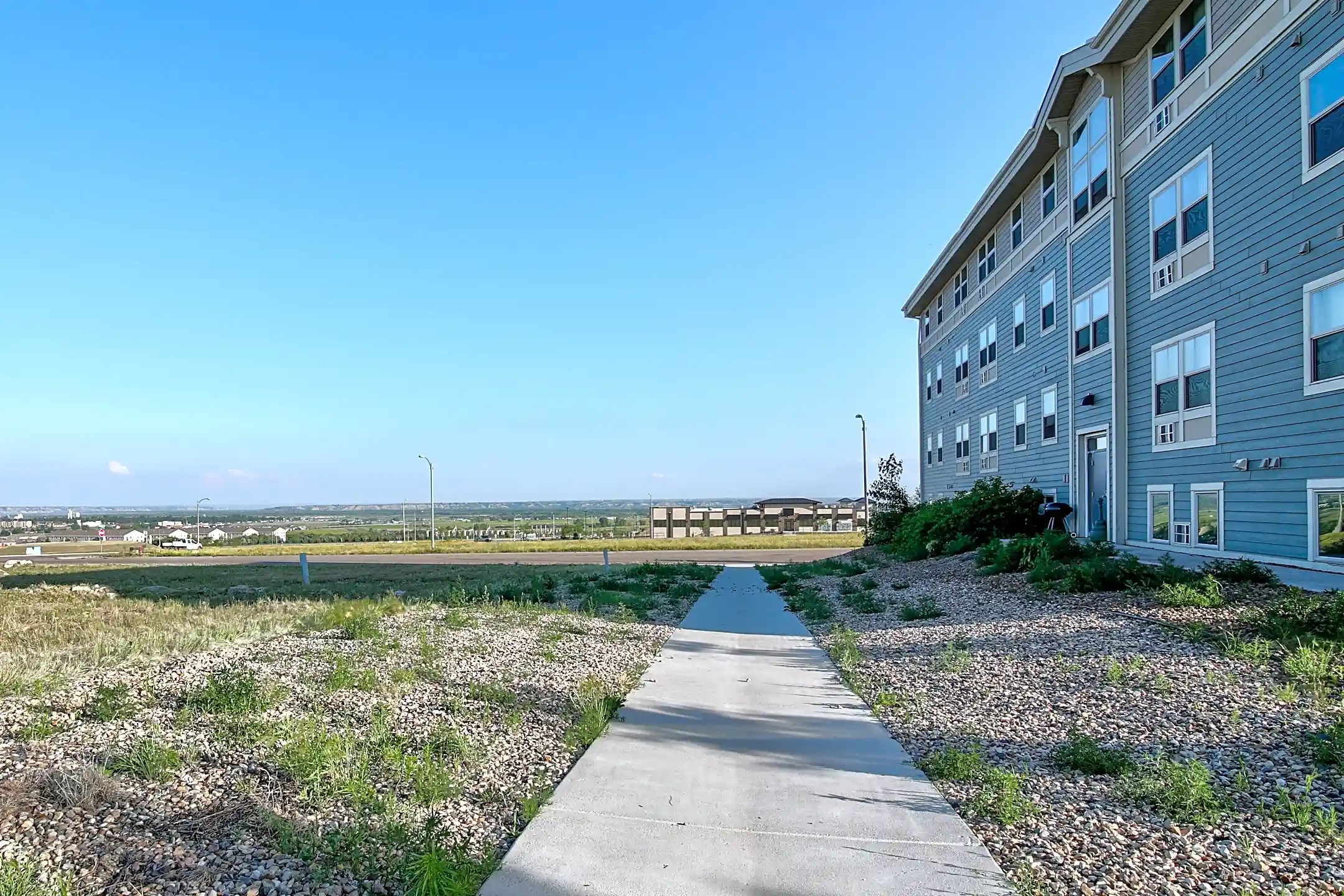 T&E Apartments 3312 29th St W Williston, ND for Rent Rent.