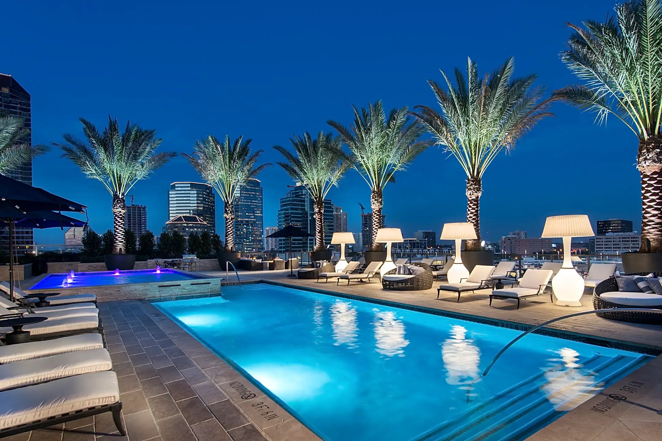 Hanover Post Oak 1750 Sky Lark Ln Houston, TX Apartments for Rent