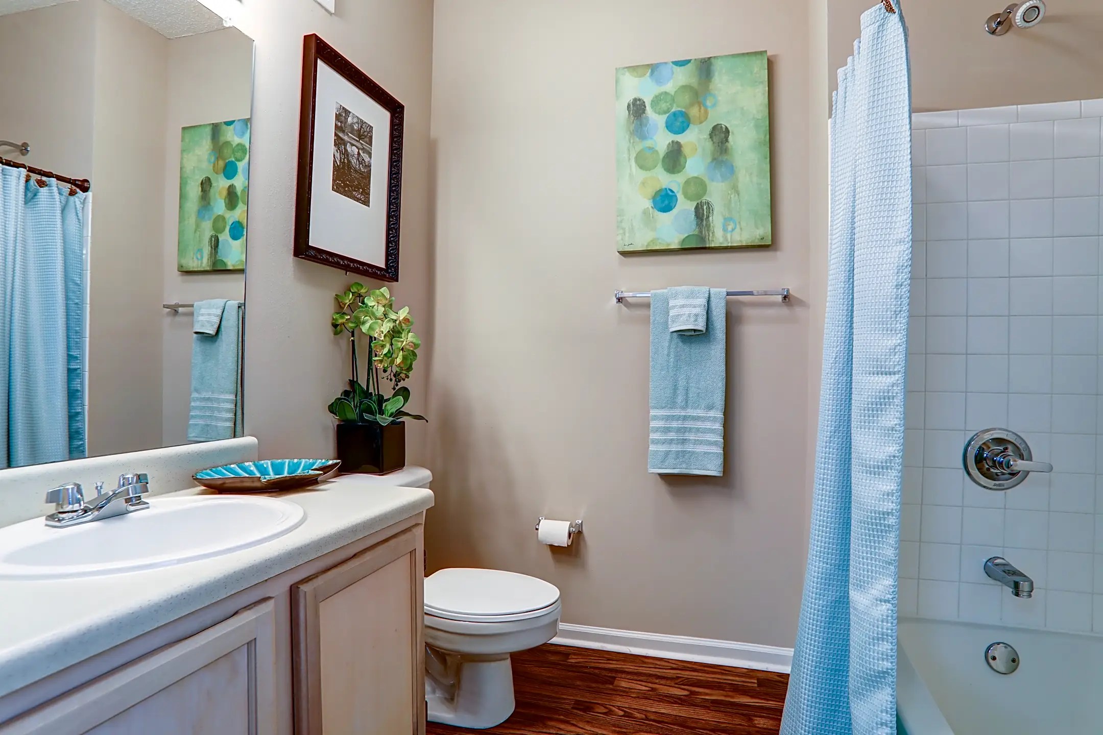 Astoria apartment homes Mobile, AL 36695