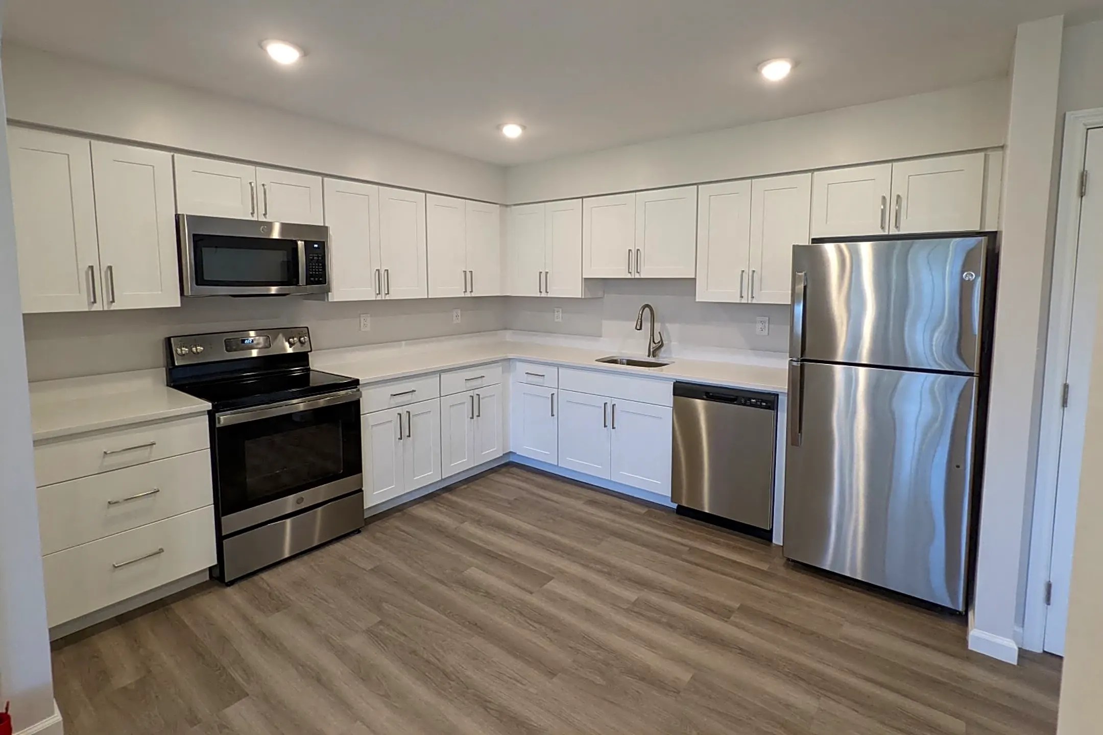 Crystal Pond Apartments Moriches, NY 11955