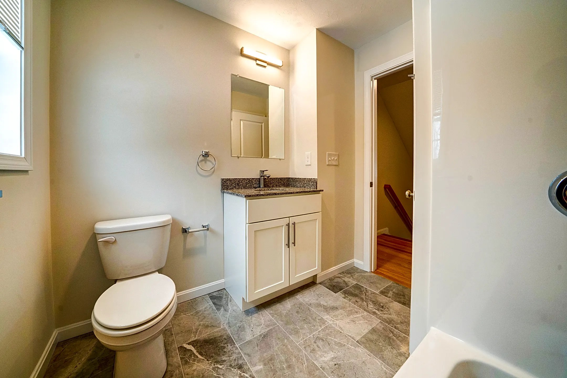 Merrimac Commons 1 Pumpkin Cir Tyngsboro, MA Apartments for Rent