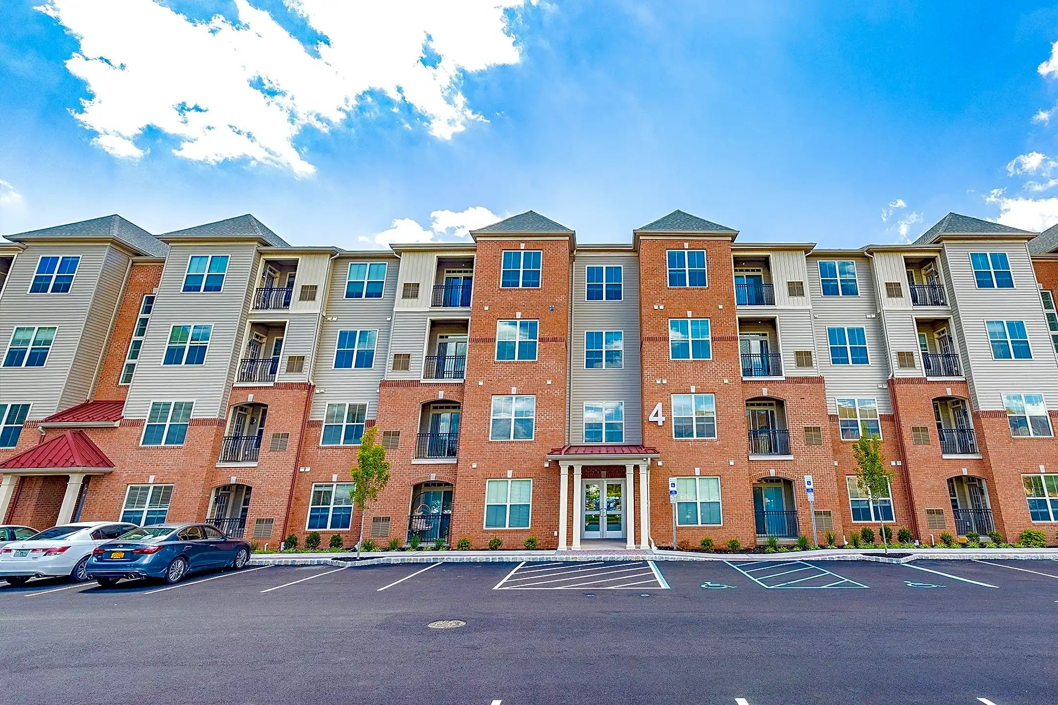 Bristol Station Carteret, NJ 07008