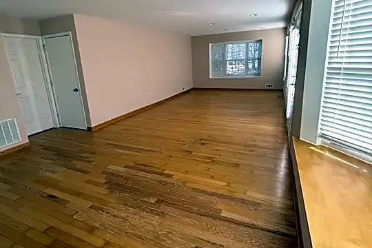 Townhomes For Rent in Newtown Grant, PA - 42 Townhouses