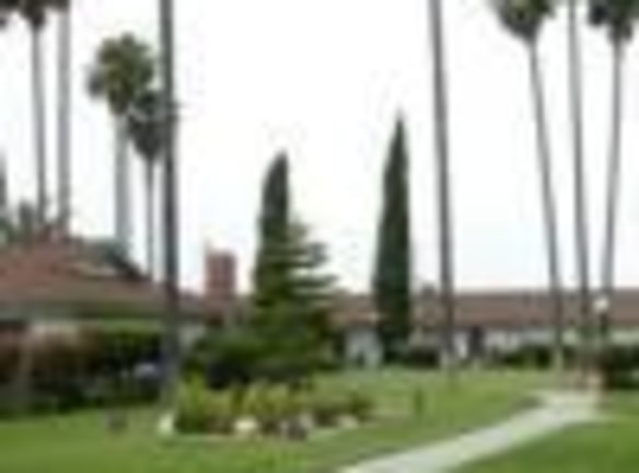 Orangewood Garden Apartments Anaheim, CA Apartments For Rent