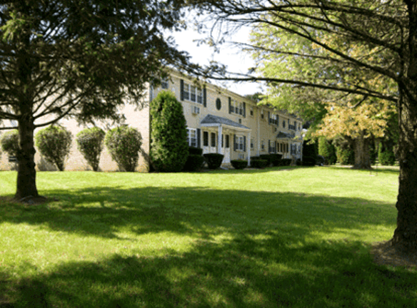 Hanover Gardens Apartments For Rent Pottstown, PA