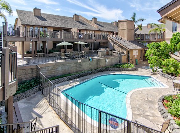 Heatherwood Apartments For Rent Garden Grove, CA