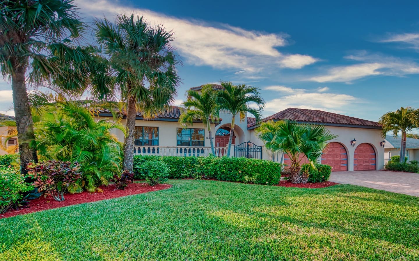 Property Walkthrough Villa Bellagio Rental in Cape Coral Rent the Keys