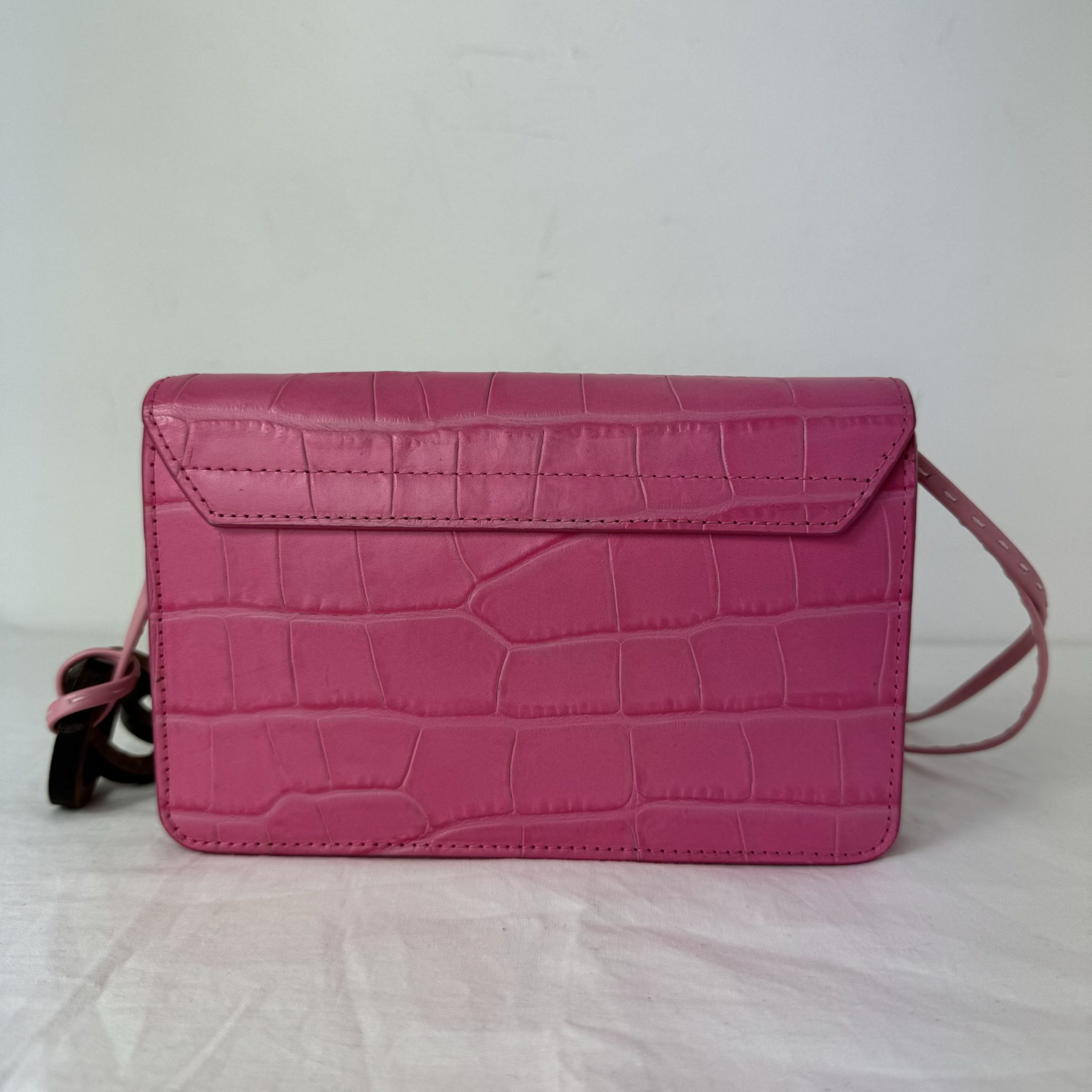 Jacquemus Le Riviera Shoulder Bag reowned.eu