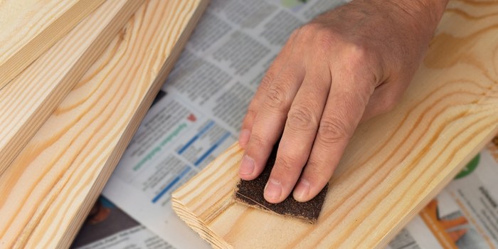 How to Fix Bubbles in Polyurethane Using a Torch?