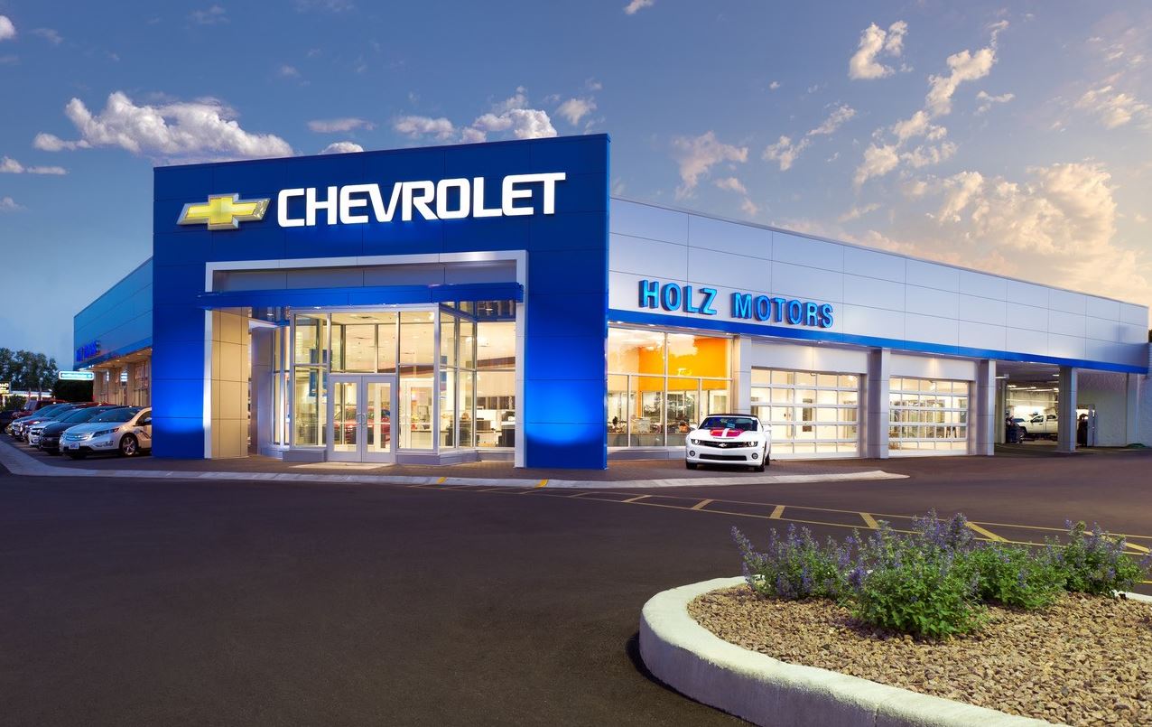 Holz Motors - Quality Auto Repair in Hales Corners, WI 53130