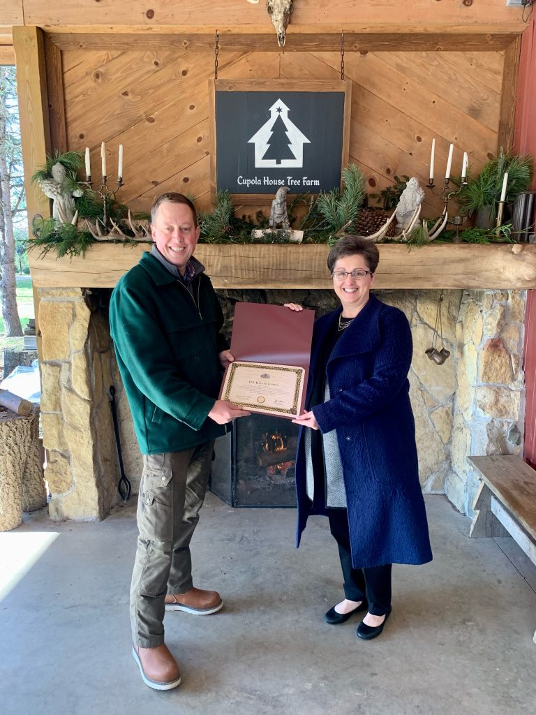 REP. HAAS RECOGNIZES LOCAL BOURBONNAIS BUSINESS Jackie Haas