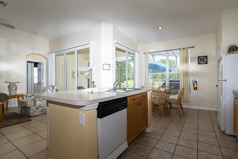 What camera settings should you use for real estate photography?