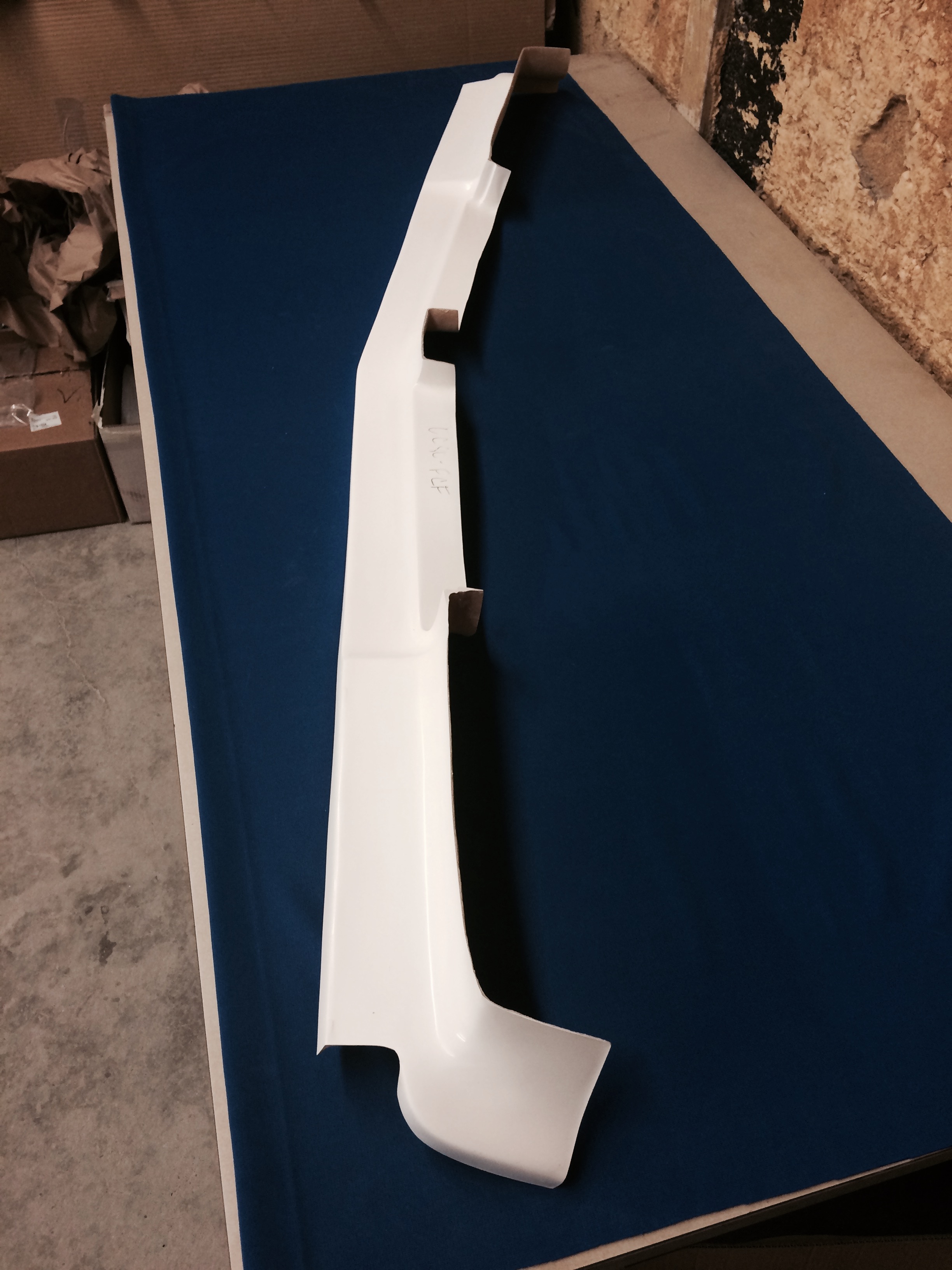 OC 80 FCF Front Center Bumper Filler » Replica Plastics