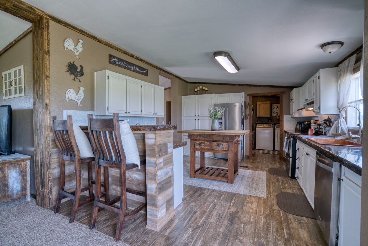 Doga Creek 40 Republic Ranches