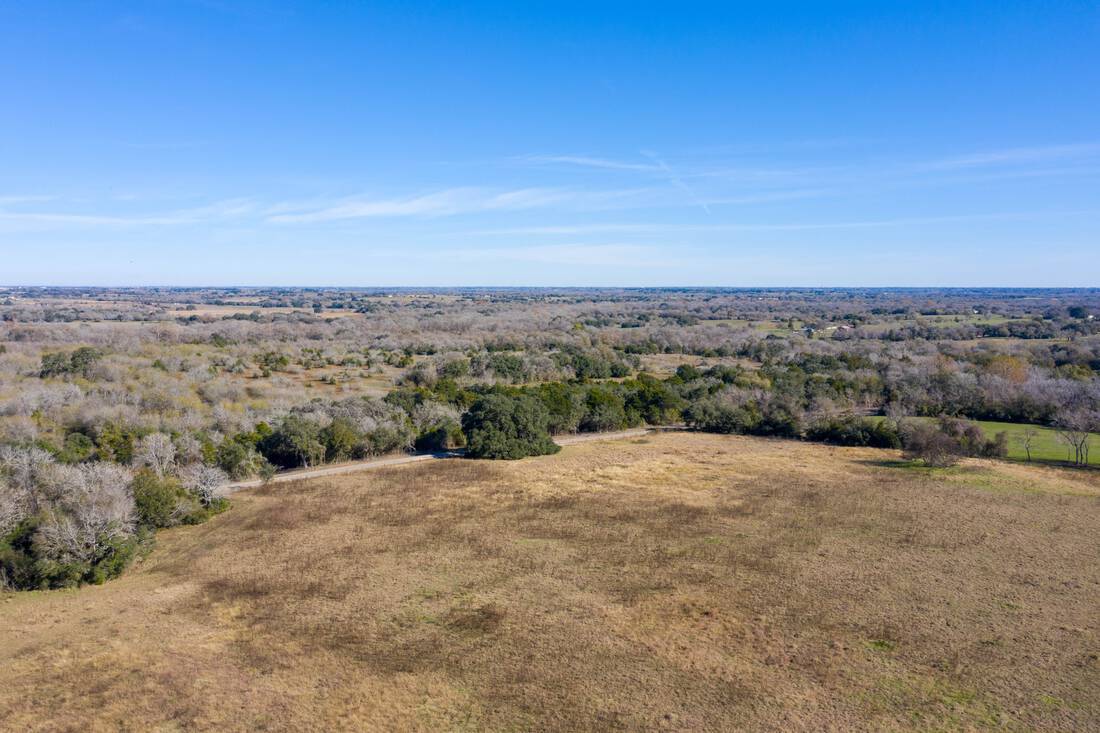 Glecker Whitetail Ranch Republic Ranches