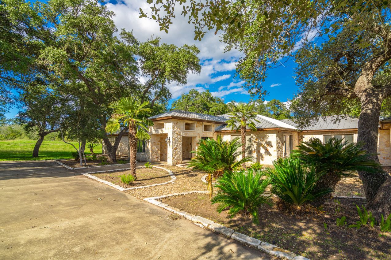 LMV Ranch Republic Ranches