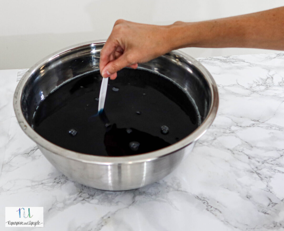 How to Dye a Lampshade with Rit Dye for an Ombre Look