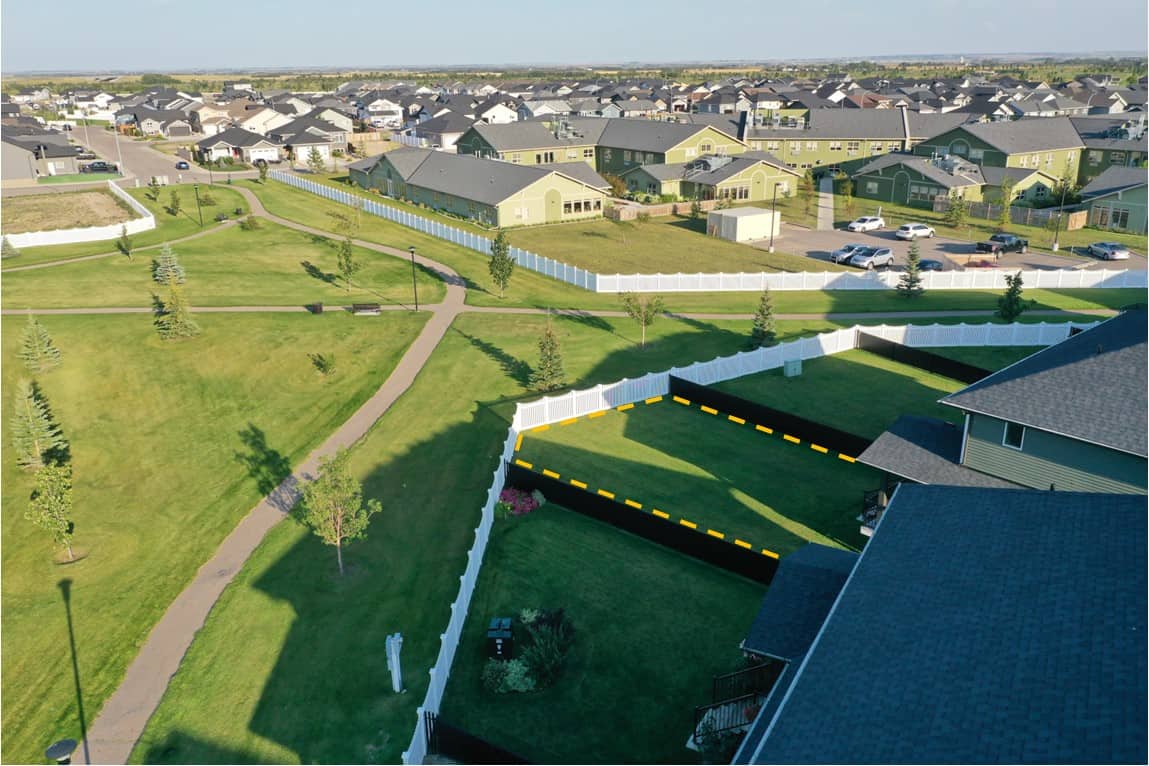 RARE Warman executive quality townhouse with HUGE yard and finished