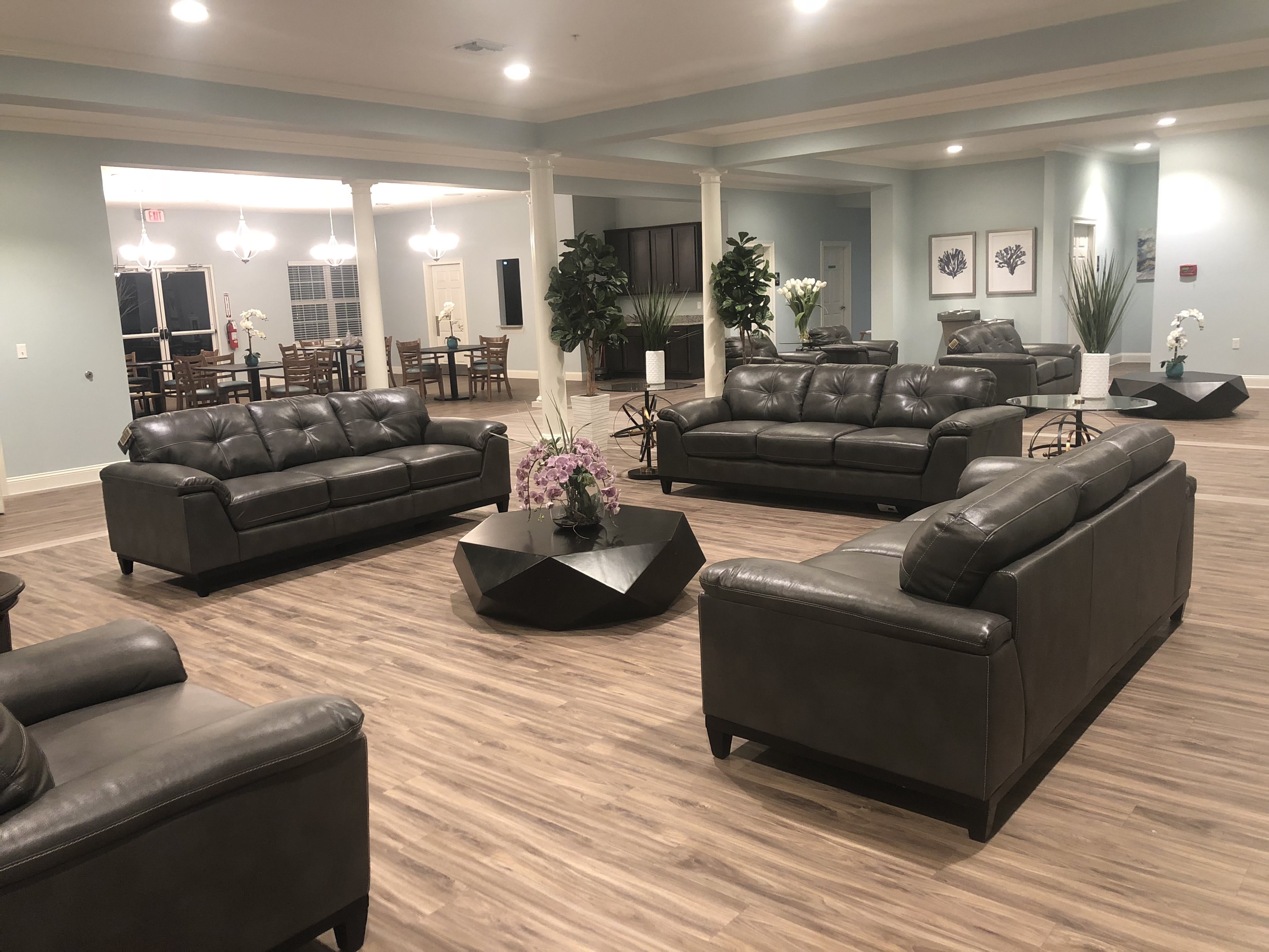 Silver Treasures Assisted Living at Orange Park Boutique Style