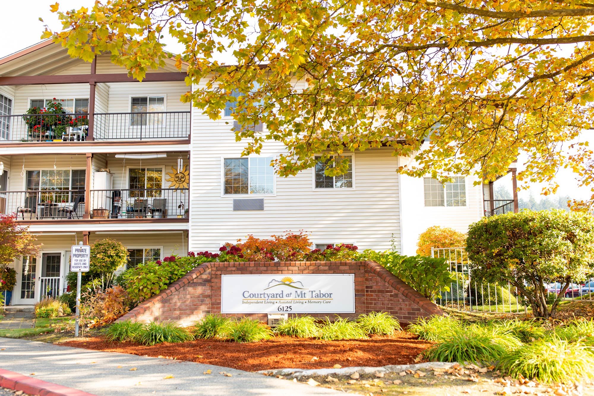Courtyard at Mt. Tabor Portland A Place for Mom