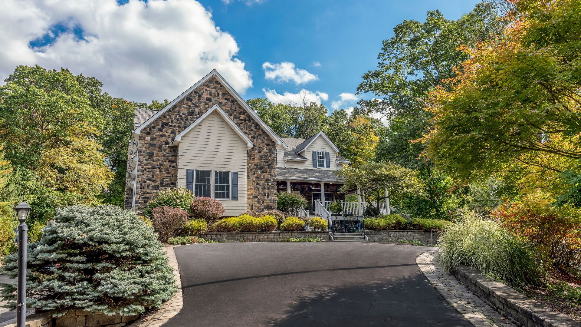 Clover Hill Senior Living NOW OPEN North Haledon A Place for Mom