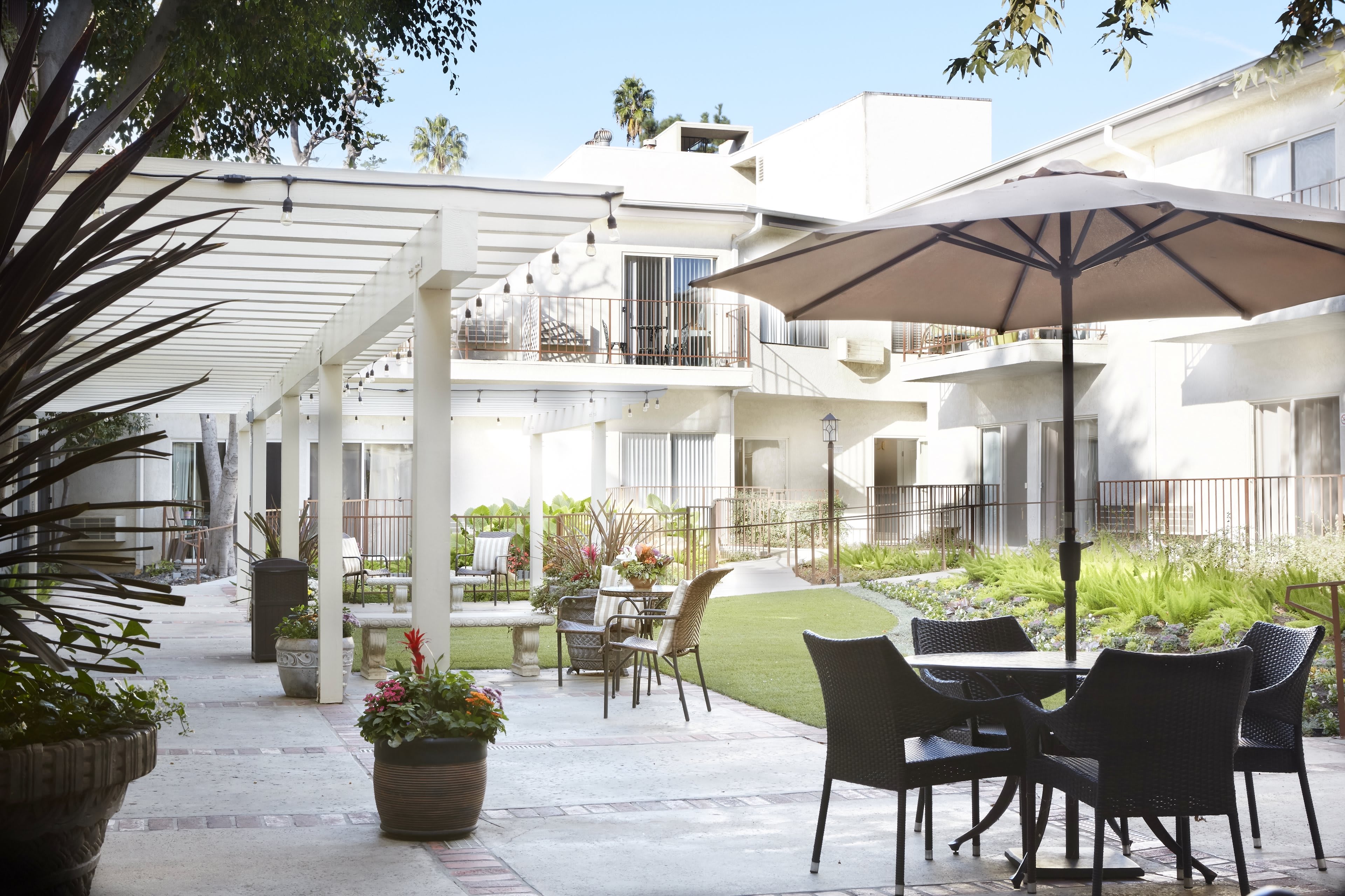 Regency Park Oak Knoll Pasadena A Place for Mom