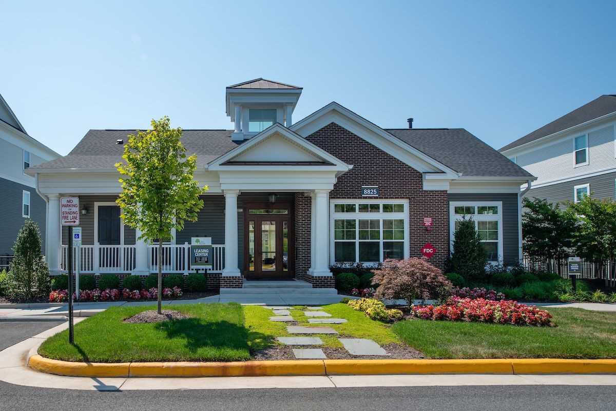 The Elms at Signal Hill Station Manassas, VA apartments for rent