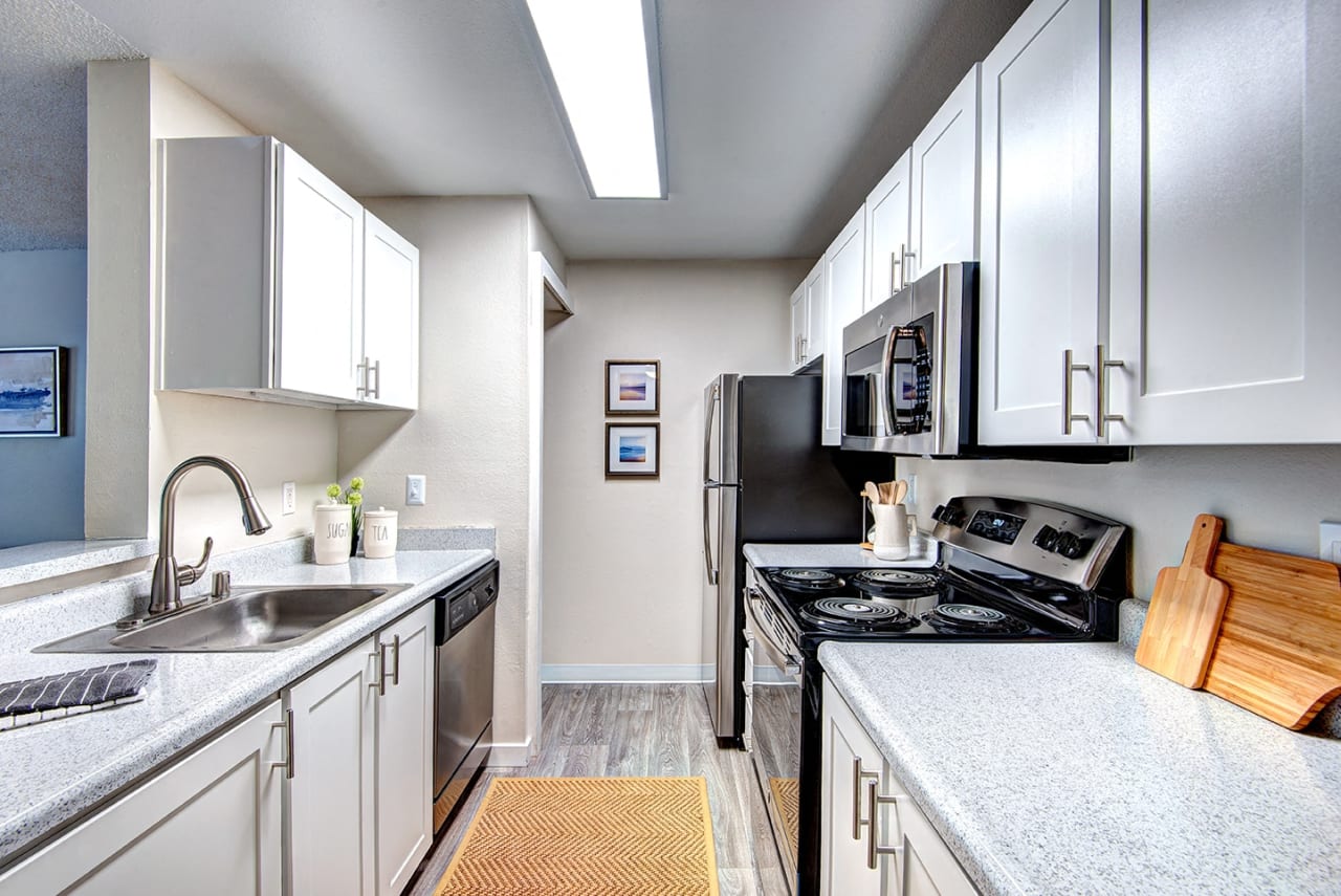 The Becket Apartments Sunny