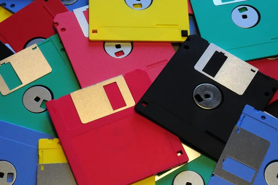 How To Dispose Of Floppy Disks Ethical Shift