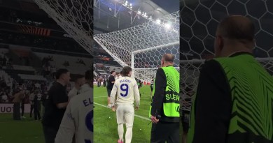 Aston Villa fans were taking requests from the players after their Europa League victory 🎶