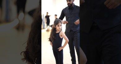Female kid model training video #model #style #fashion #tutorial #runway