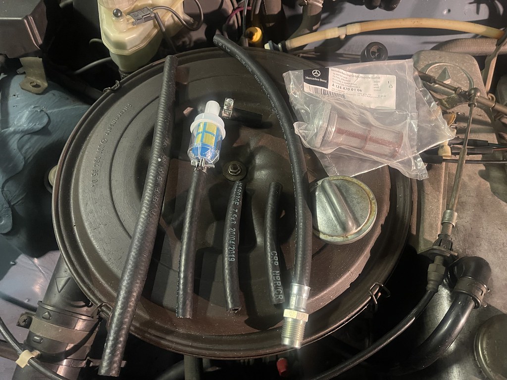 240D algae part 7 – Installing a new W123 fuel tank
