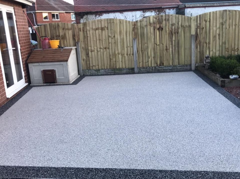 Resin Bound Patio In Doncaster Bespoke Resin The Resin Bound Driveway & Landscaping Specialist